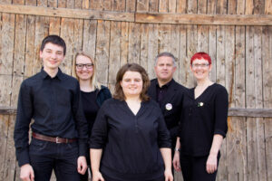 v.l.n.r.: Patrick S, Carolin Reisdorf, Vanessa Reber, Gerold Wiesler, Sonja Roth
